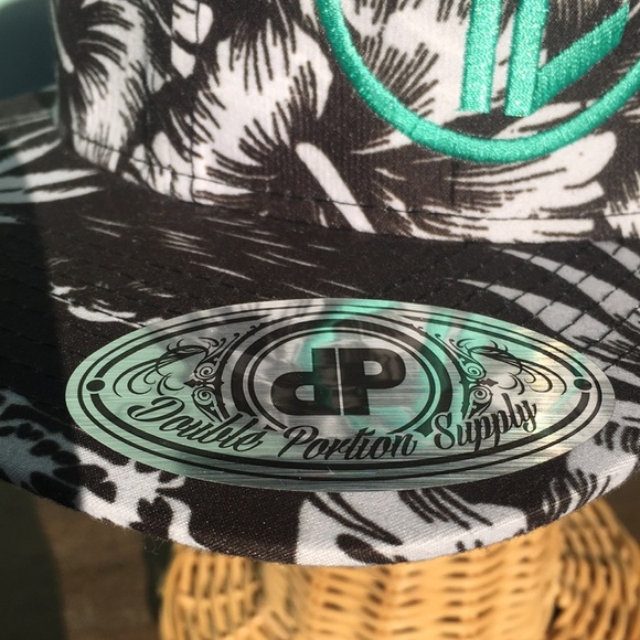 Double Portion Supply Hawaii snap cap - Picture 8 of 9